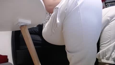 Alyn Maria online show from March 24, 4:18 am