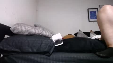 Alyn Maria online show from December 6, 2:57 am