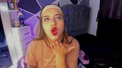 alysa magic online show from May 28, 5:33 pm
