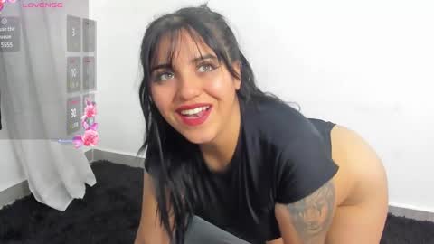 Snapshot of alysa_magic chatting on February 21, 6:59 pm alysa magic online show from February 21, 6:59 pm