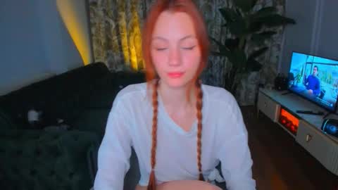 alyssa_smitt online show from December 20, 11:31 pm