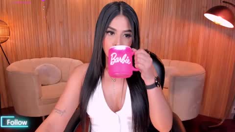 Snapshot of alyssadean_ chatting on March 9, 12:31 pm Aly online show from March 9, 12:31 pm