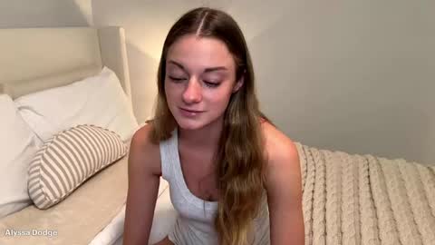 Alyssa online show from April 20, 7:28 pm