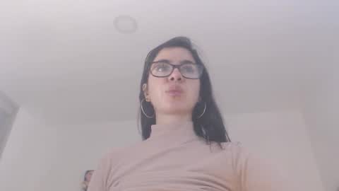 valentia online show from November 7, 11:09 pm