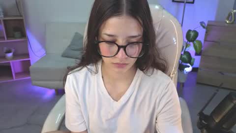 B I A N C A online show from February 3, 11:59 am