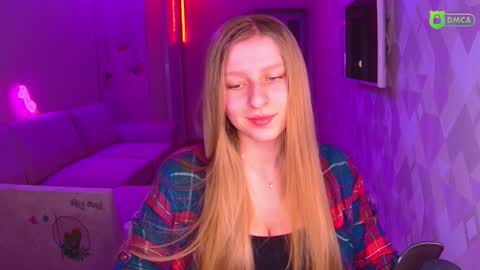 Amalia online show from December 21, 2:37 pm