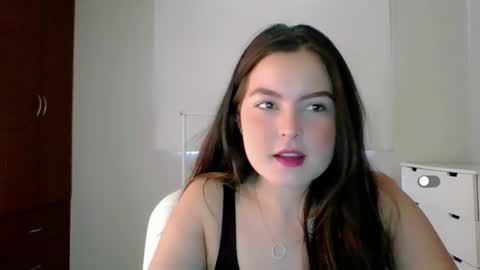 Snapshot of amanda_callum_ chatting on October 4, 9:52 pm Katha online show from October 4, 9:52 pm