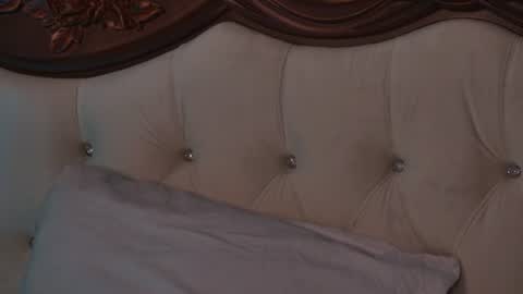 amandariver_ online show from July 7, 6:54 pm