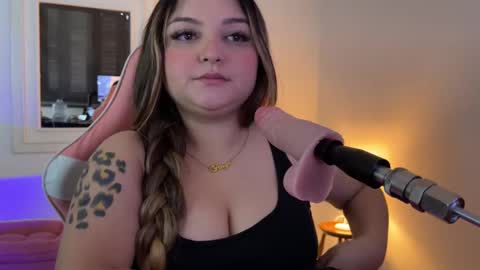 Amandha online show from November 5, 7:08 pm