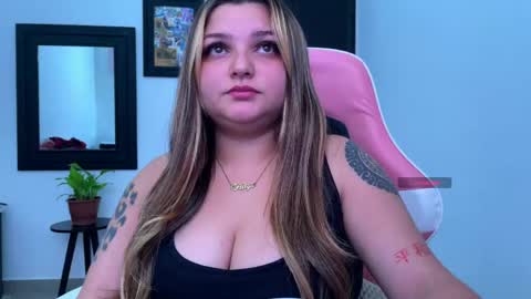 Amandha online show from June 3, 3:17 pm