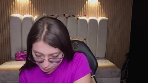 amara_sexy_ online show from February 22, 7:59 pm