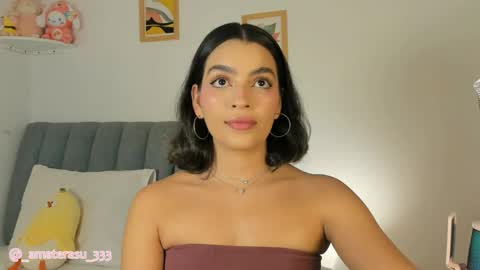  Mar  independent model  online show from April 18, 12:13 am