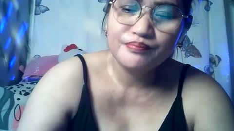 amazing angel online show from March 19, 8:35 pm