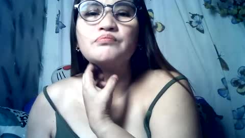 amazing angel online show from June 22, 9:17 am