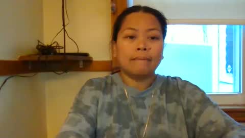 So many calling me Laura but i am Lora now i know Lora is SpanishLaura is EnglishLori is Italian so can call me those name online show from January 17, 12:45 pm