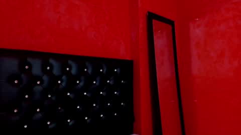 ambar_roux1 online show from February 26, 4:27 pm