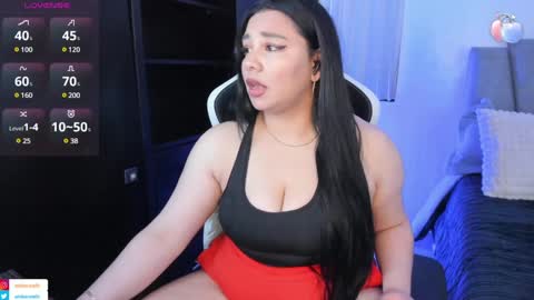 Snapshot of ambar_wells chatting on December 28, 5:57 pm ana online show from December 28, 5:57 pm