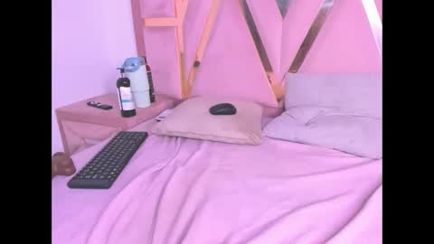 ambarasm online show from September 18, 4:49 pm