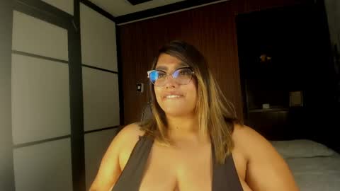 Ambar online show from April 17, 5:09 am