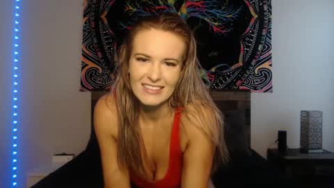 Amber online show from March 1, 3:38 pm