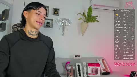 Amber  online show from December 19, 3:26 pm