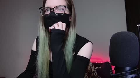 Snapshot of amber_candyfloss chatting on December 15, 12:07 am Amber non-nude model online show from December 15, 12:07 am