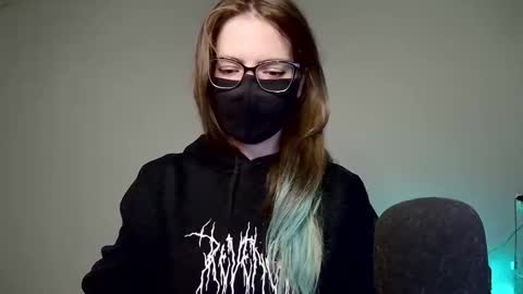 Snapshot of amber_candyfloss chatting on October 2, 10:04 pm Amber non-nude model online show from October 2, 10:04 pm