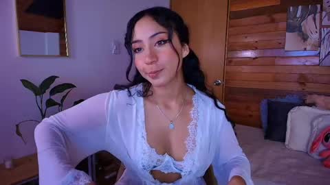 amber_curly online show from May 28, 8:29 pm