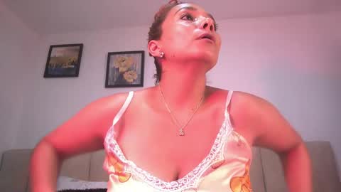 Amber Demons online show from March 29, 11:15 pm