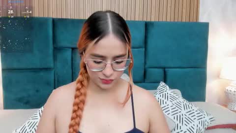 Emily online show from October 3, 7:08 pm