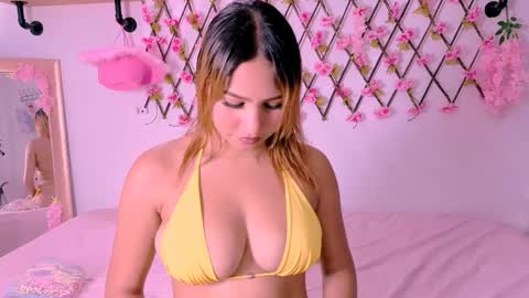 amber_love04 online show from February 19, 9:02 pm