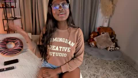 Amber online show from April 18, 9:04 pm