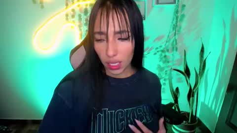 Amber online show from March 6, 11:03 am