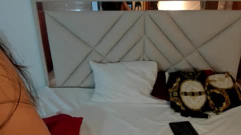 amberqueenx1 online show from February 10, 12:19 pm