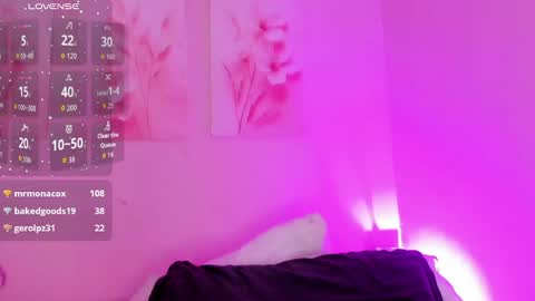 AMBER  online show from June 25, 5:12 am