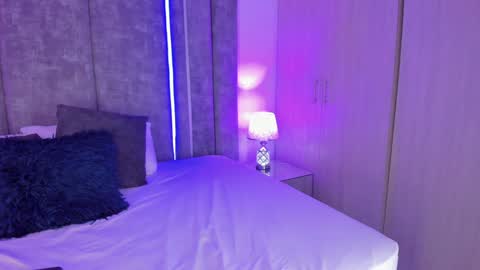 Amber Ferreira online show from January 15, 11:53 am