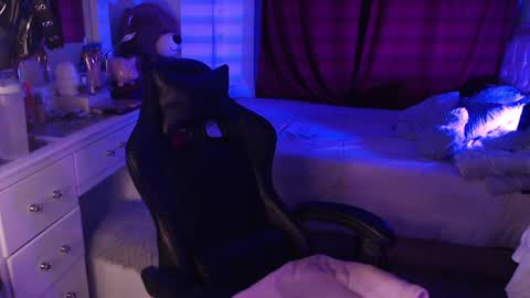 Amber  online show from December 23, 8:22 am