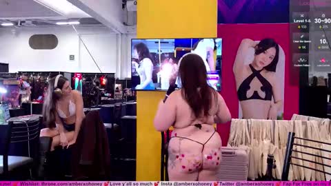 Amber Honey  online show from February 7, 1:20 am