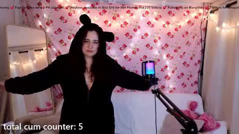 Snapshot of amberxoxhoney chatting on February 28, 5:37 am Amber Honey online show from February 28, 5:37 am