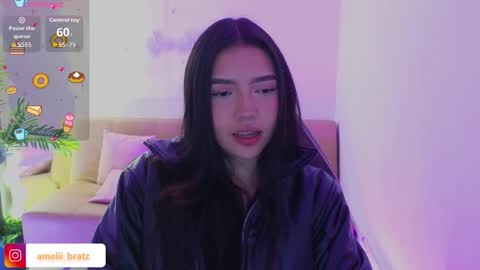 AMELIA online show from December 3, 11:34 am