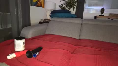 amelange online show from December 4, 9:48 pm