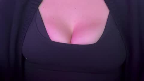 ameliacooperxxx online show from November 5, 9:09 pm