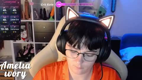 ameliaivory online show from May 22, 10:02 am