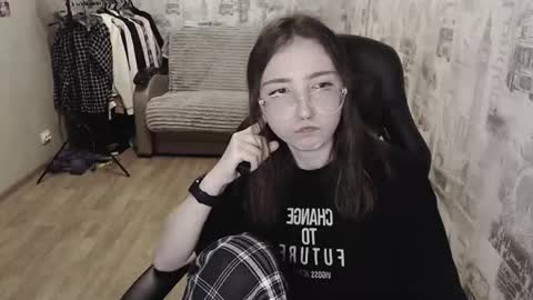 Amelia online show from December 10, 3:44 pm