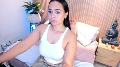 Amelie online show from January 16, 3:13 pm