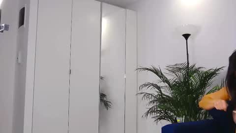 Amelie online show from September 11, 4:35 am