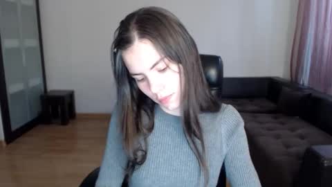 Snapshot of ameliereve chatting on October 1, 1:05 pm Amelie online show from October 1, 1:05 pm