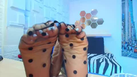 Amell Thomson online show from January 17, 11:50 am