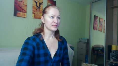 Snapshot of amelly777 chatting on February 7, 8:11 am amelly777 online show from February 7, 8:11 am
