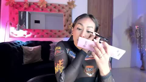          online show from May 31, 1:28 pm